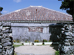 ���l���E���͂��瑑