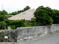 ���l���E���͂��瑑